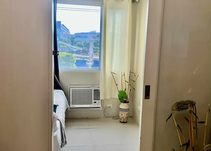 Vince Era Staycation Hostel